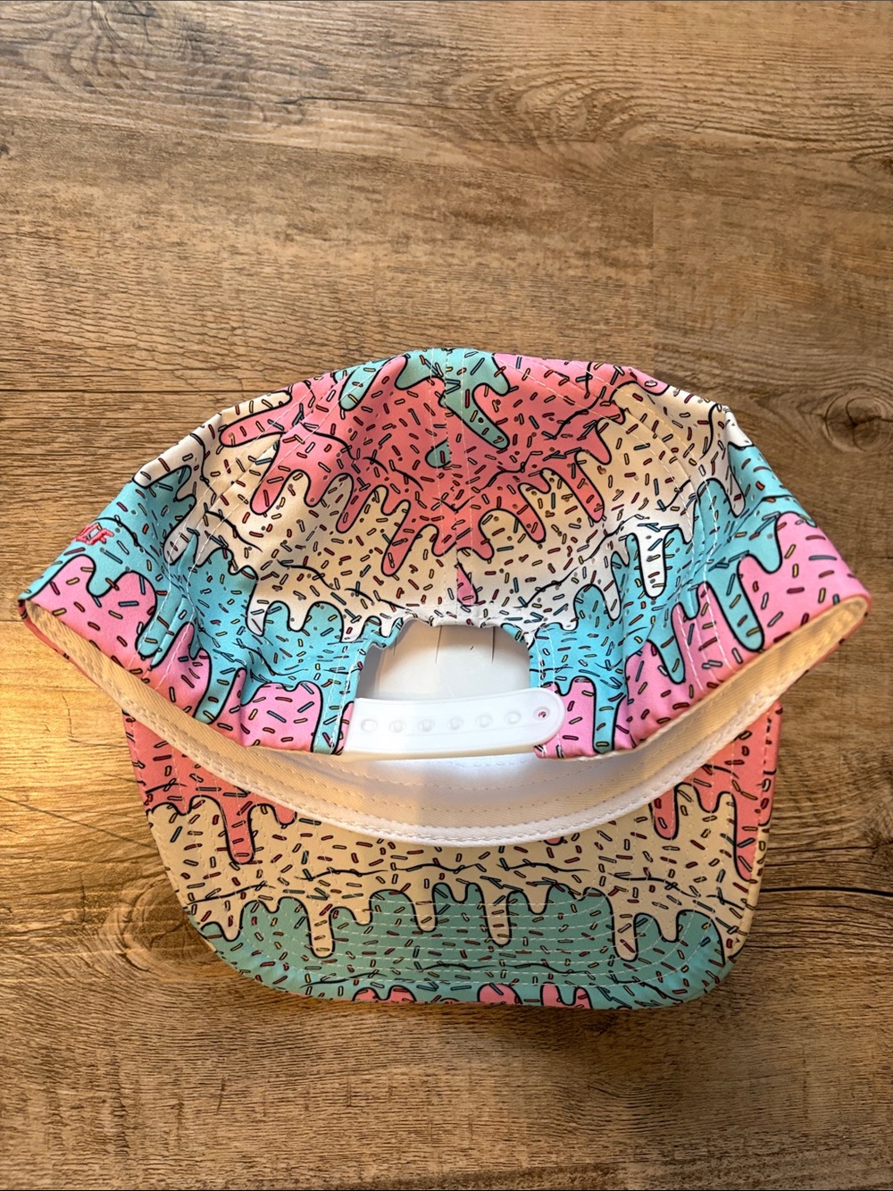 Shank It Golf Drippy Ice Cream Print Snapback Hat - Pastel Pink & Aqua - Picture 3 of 3